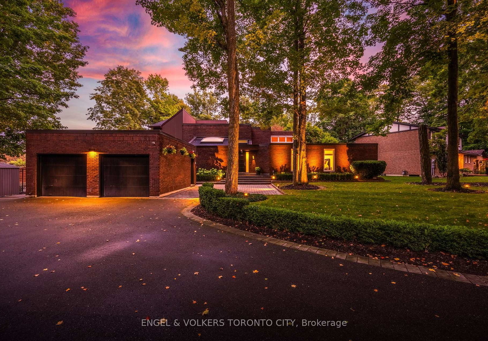 11-cedarwood-crescent-king-ontario-n13791750