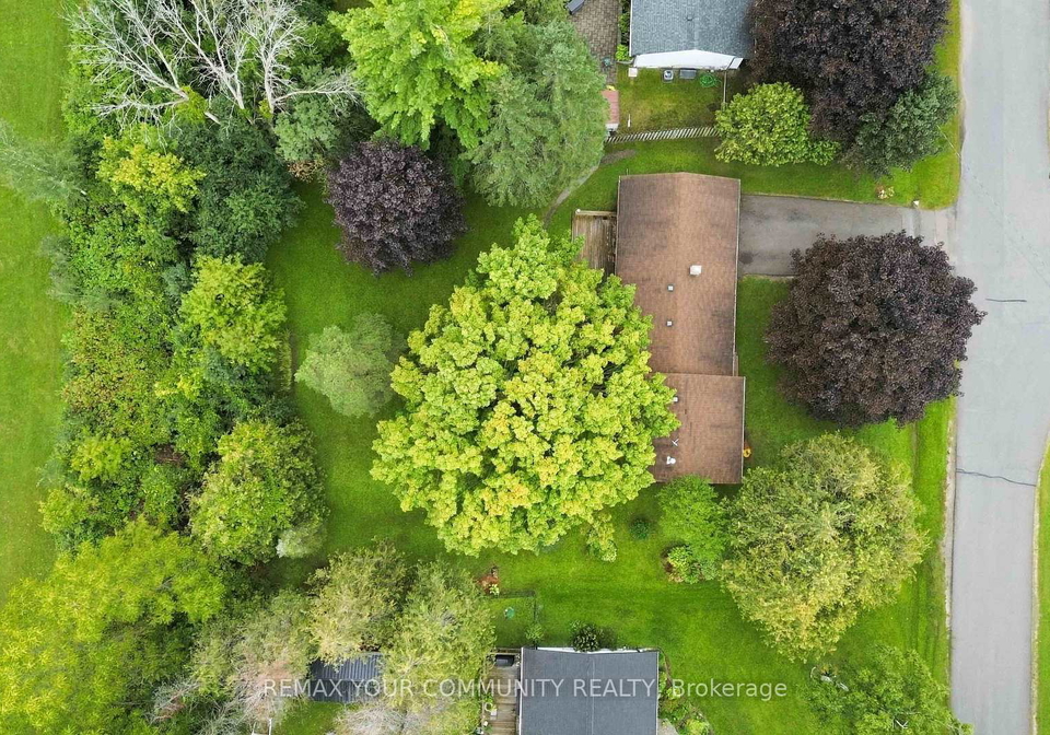 5-medina-square-georgina-ontario-n13792302