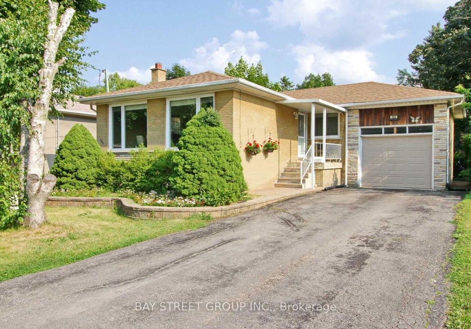 324-elmwood-avenue-richmond-hill-ontario-n13793080