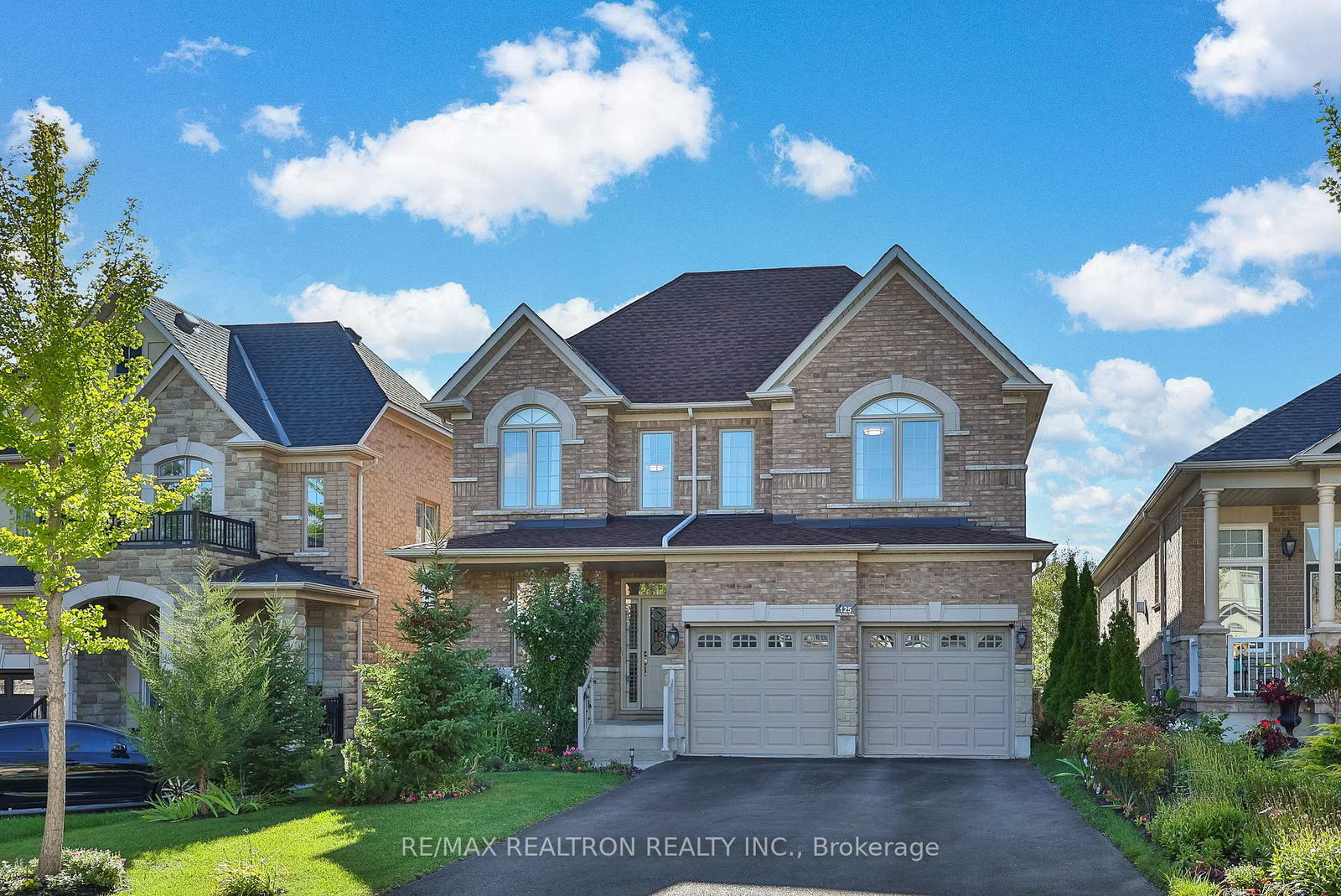 125-lady-karen-crescent-vaughan-ontario-n13793110