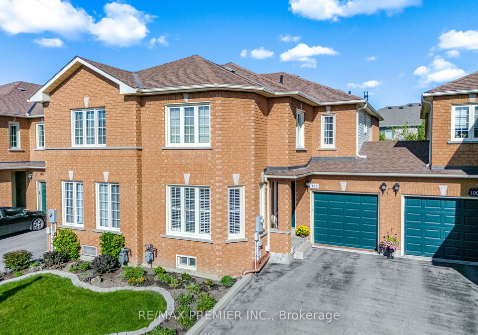 102-pinedale-gate-vaughan-ontario-n13793172
