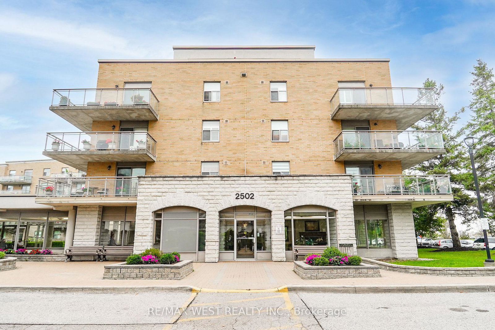 2502-rutherford-road-vaughan-ontario-n13793426