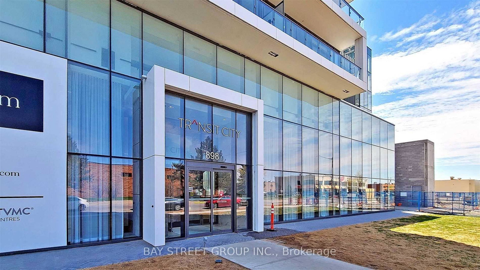 898-portage-parkway-vaughan-ontario-n13793602