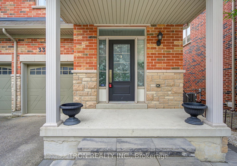 33-mazarine-lane-richmond-hill-ontario-n13794164