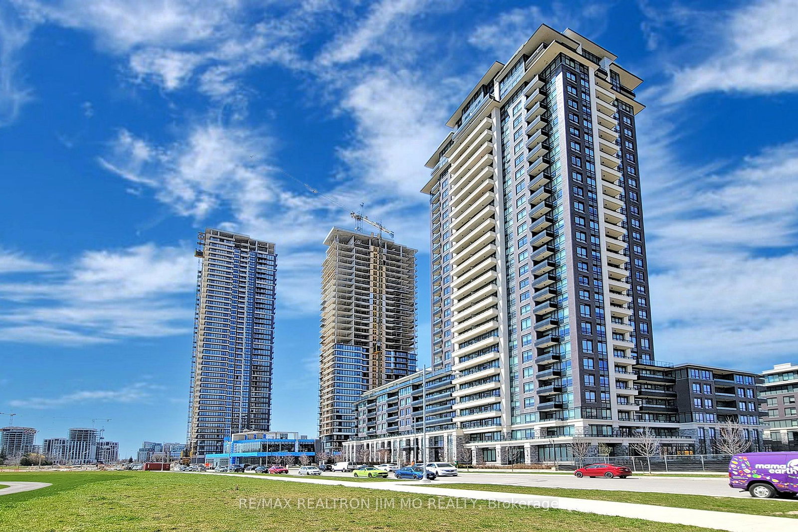 15-water-walk-drive-markham-ontario-n13794838