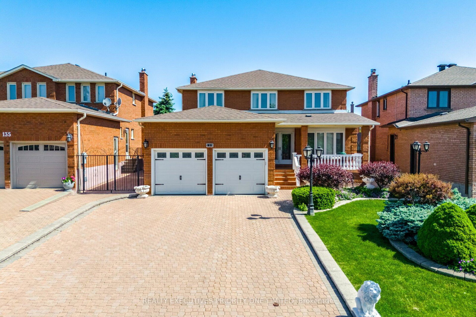 139-jade-crescent-vaughan-ontario-n13795000