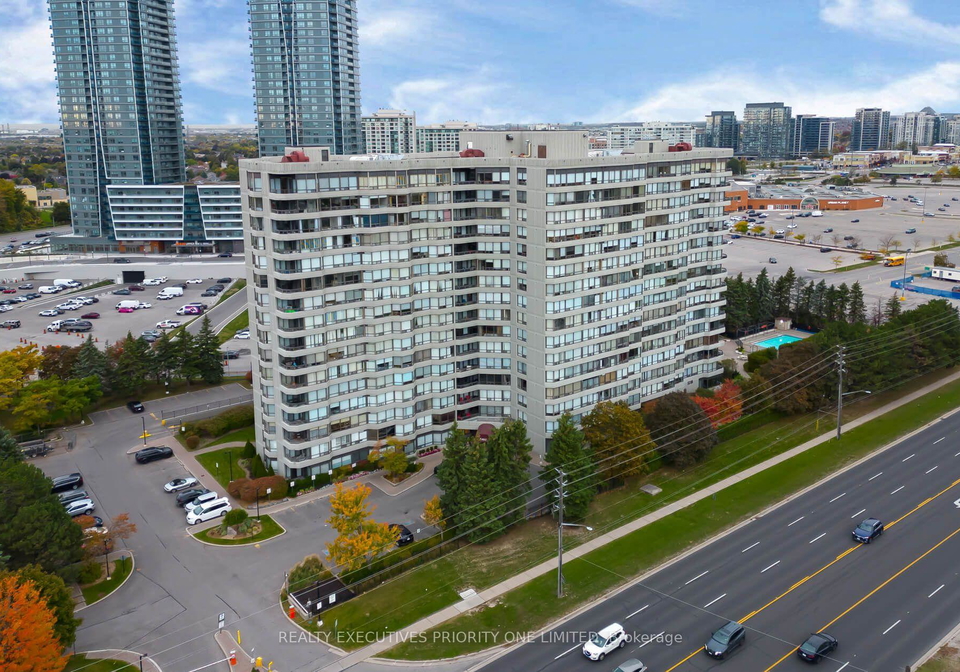 7460-bathurst-street-vaughan-ontario-n13795076