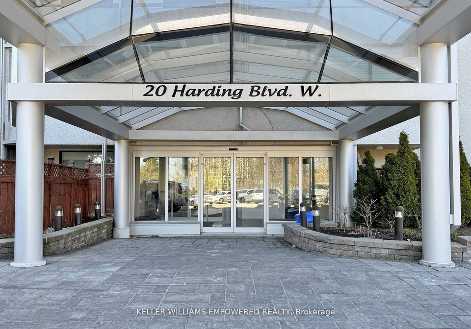 20-harding-boulevard-w-richmond-hill-ontario-n13795184