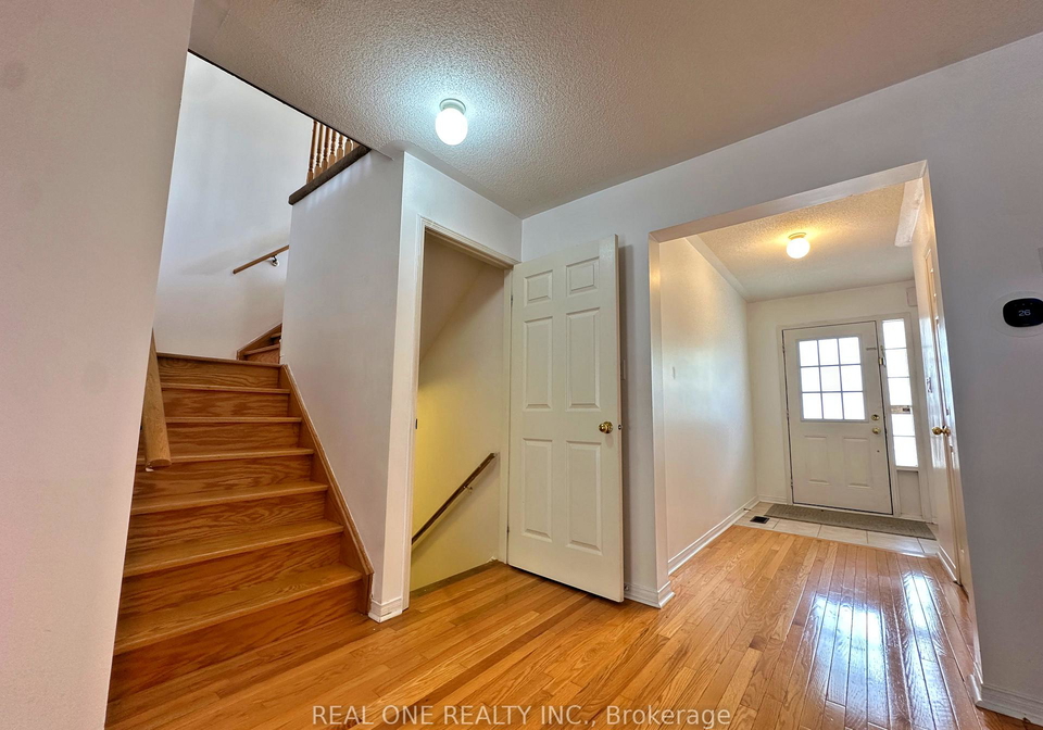 68-maffey-crescent-richmond-hill-ontario-n13795370