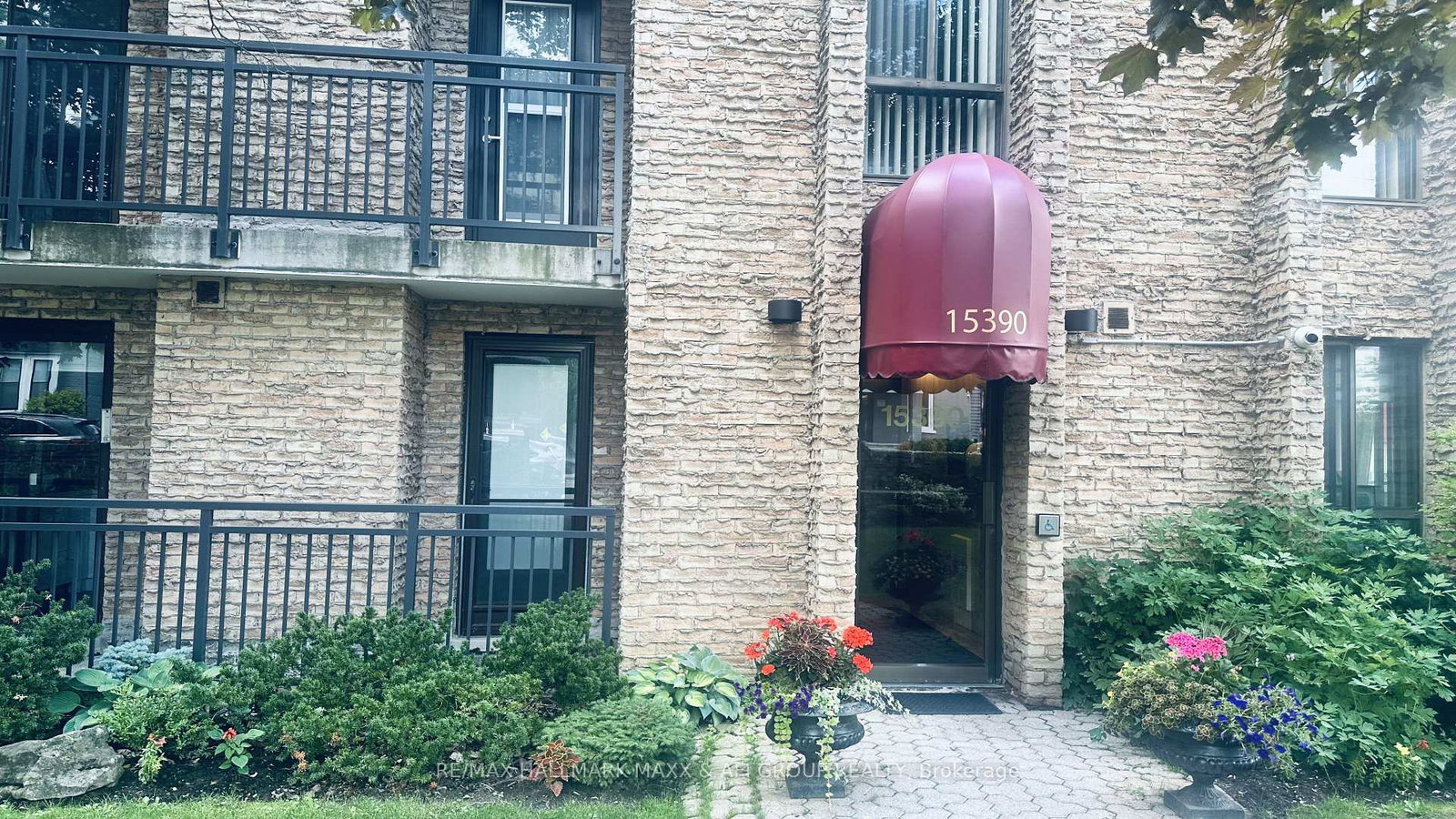 15390-yonge-street-aurora-ontario-n13795738