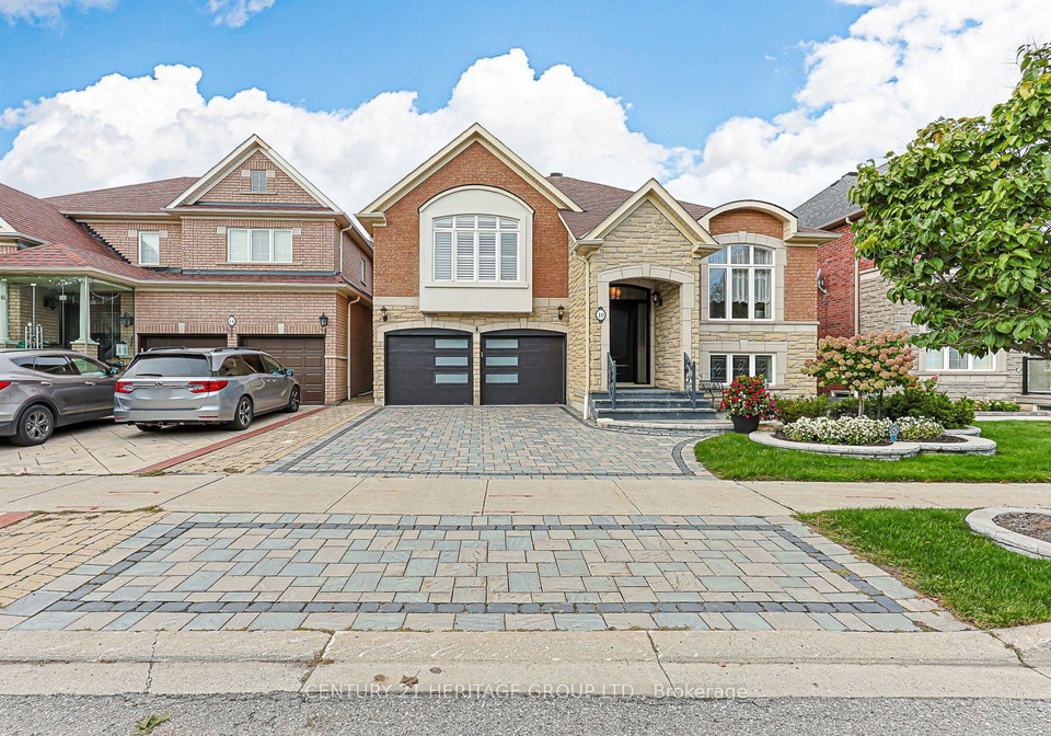 10-weslock-crescent-w-aurora-ontario-n13795744