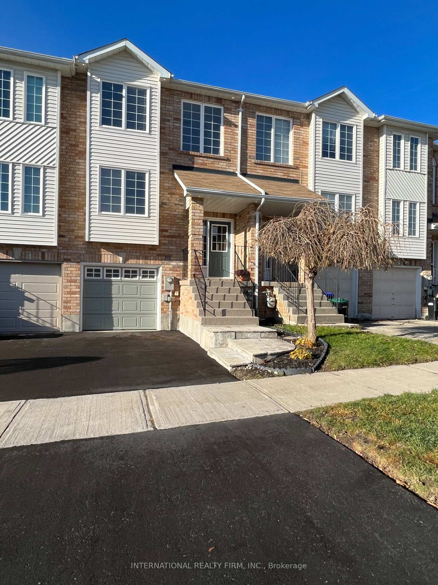 44-natale-court-bradford-west-gwillimbury-ontario-n13795870