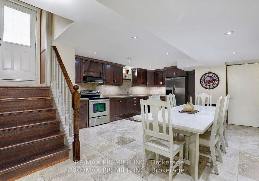 27-giovanni-way-vaughan-ontario-n13796218