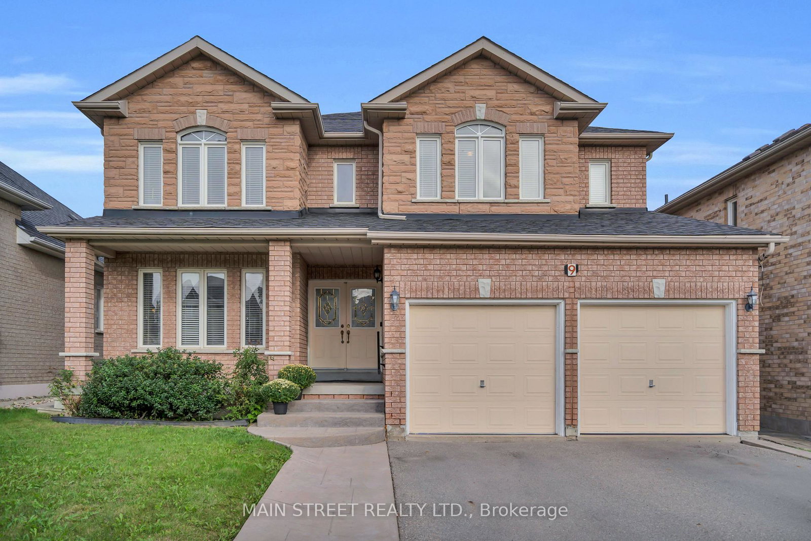 9-emily-court-richmond-hill-ontario-n13797268