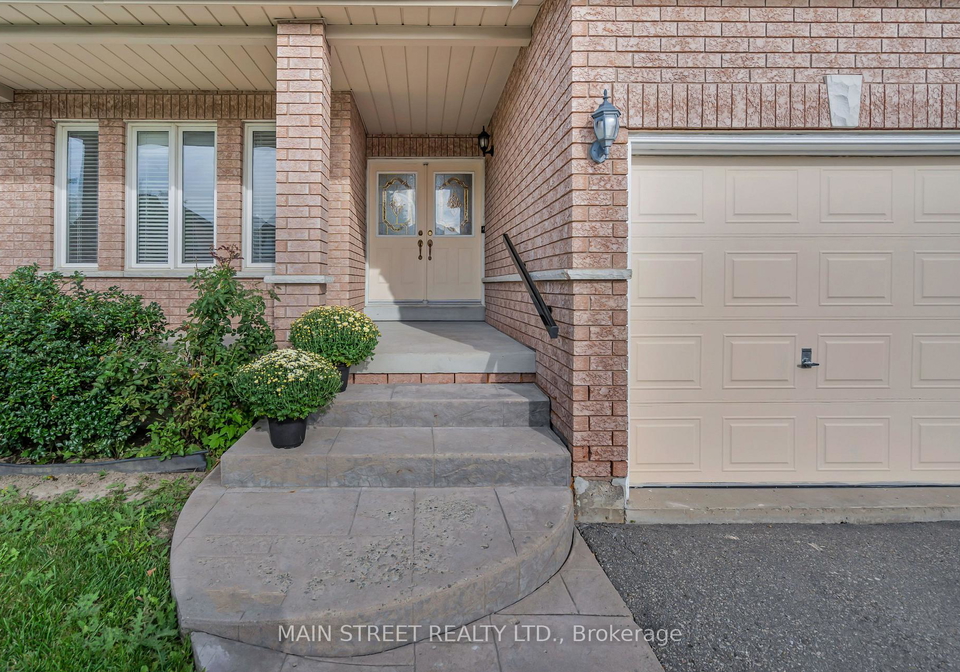 9-emily-court-richmond-hill-ontario-n13797268