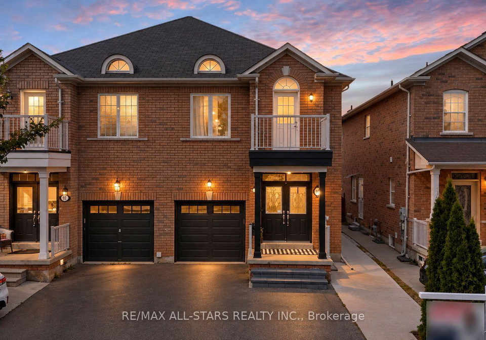 93-arco-circle-vaughan-ontario-n13797418