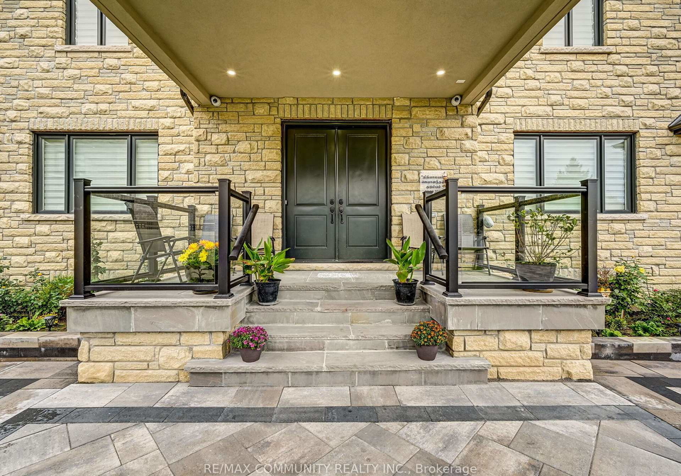 75-havagal-crescent-markham-ontario-n13797588