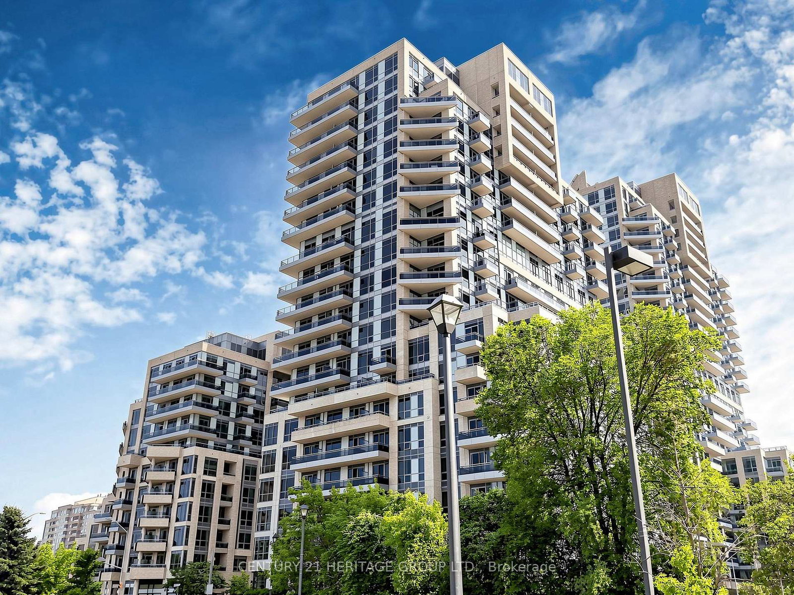 9205-yonge-street-richmond-hill-ontario-n13797700