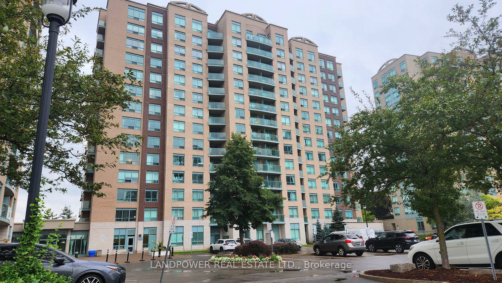 23-oneida-crescent-richmond-hill-ontario-n13798038