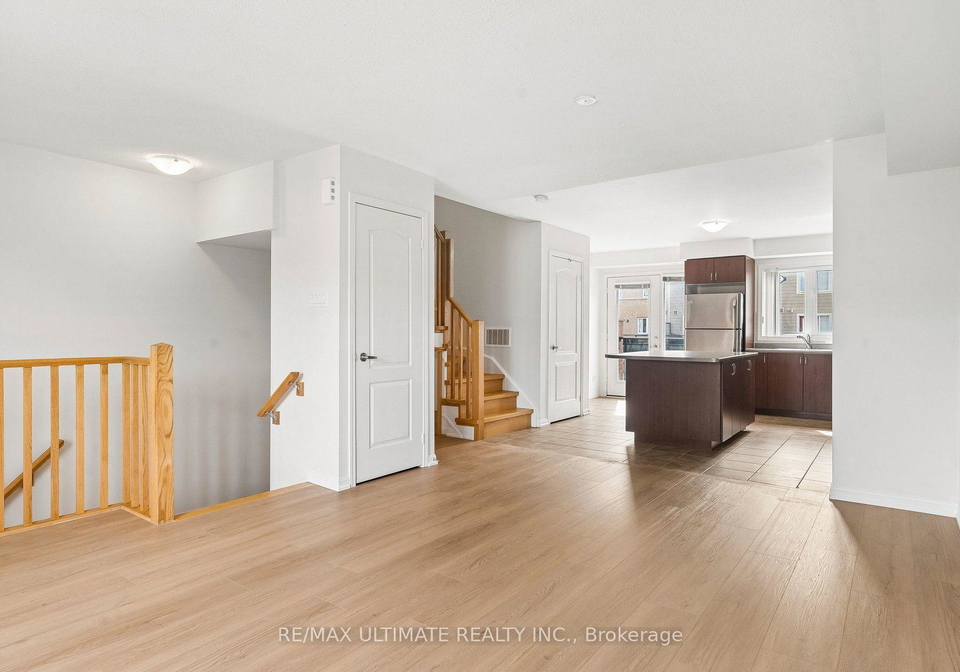 26-walter-dove-court-aurora-ontario-n13798470