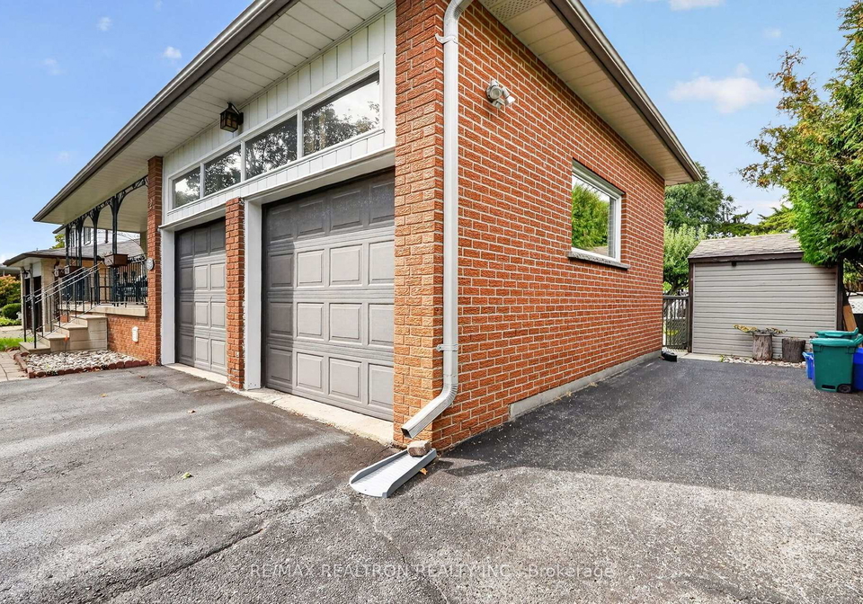 2-captain-armstrong-lane-markham-ontario-n13798888