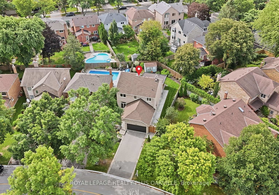 58-mcleod-drive-aurora-ontario-n13799580