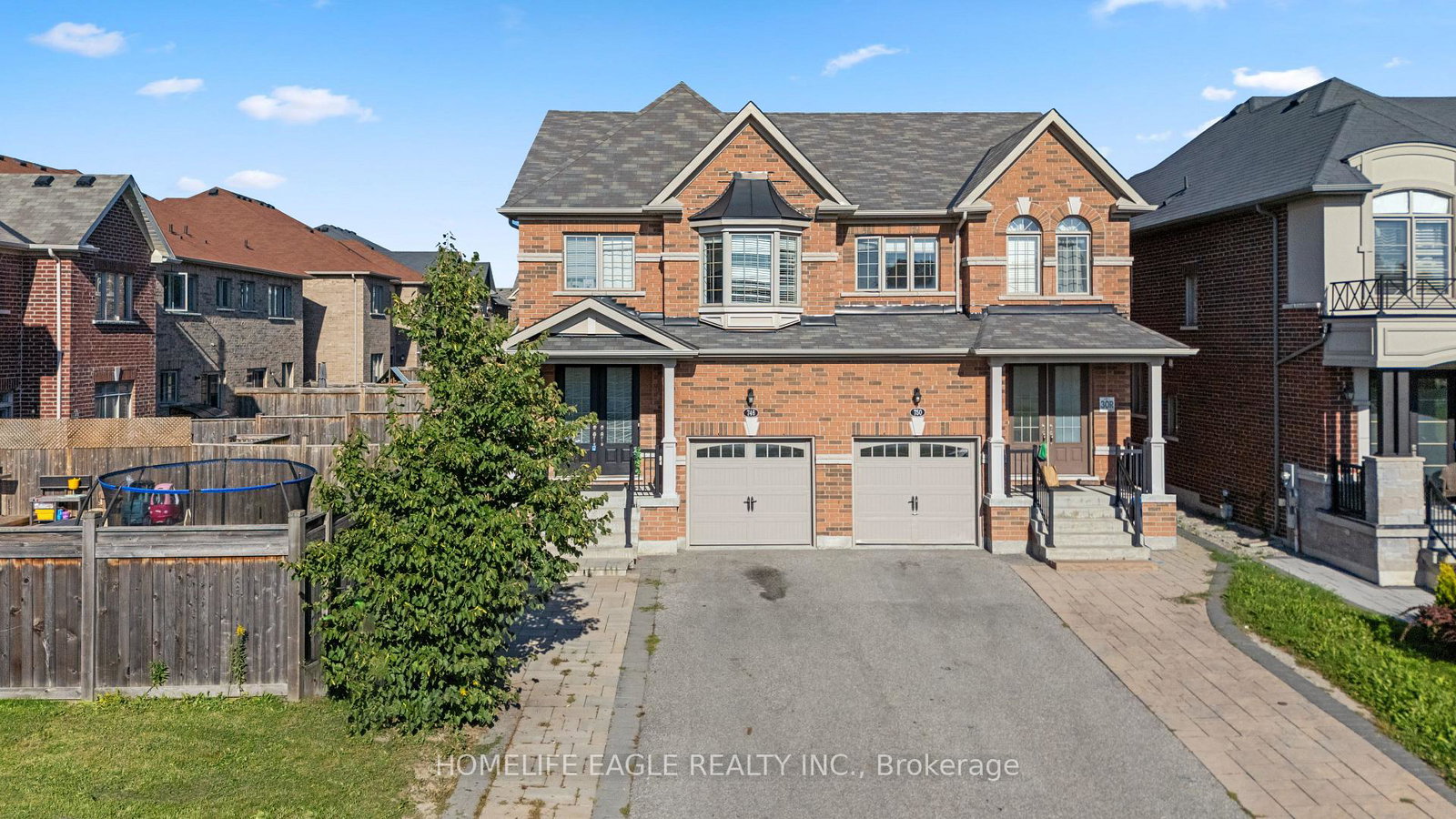 746-yarfield-crescent-newmarket-ontario-n13799908