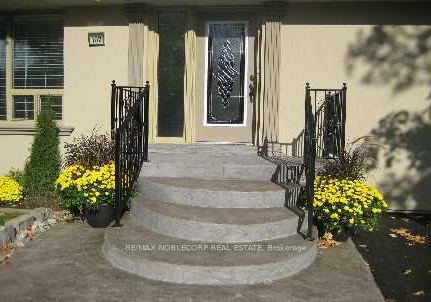 102-humber-crescent-king-ontario-n13800126