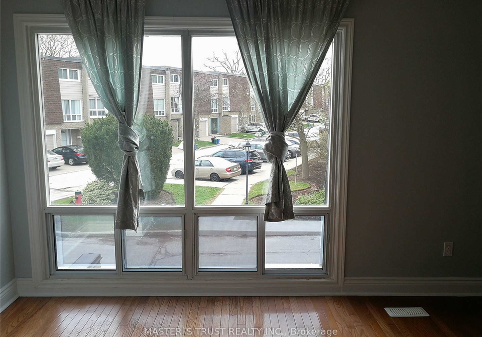 653-village-parkway-markham-ontario-n13800668