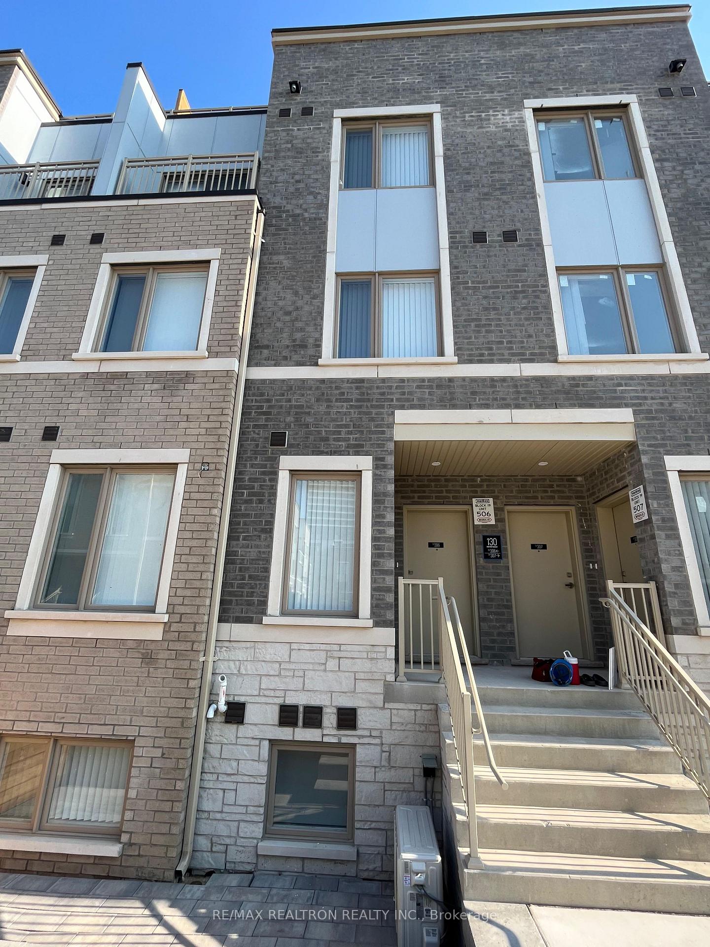 130-honeycrisp-crescent-vaughan-ontario-n13800860