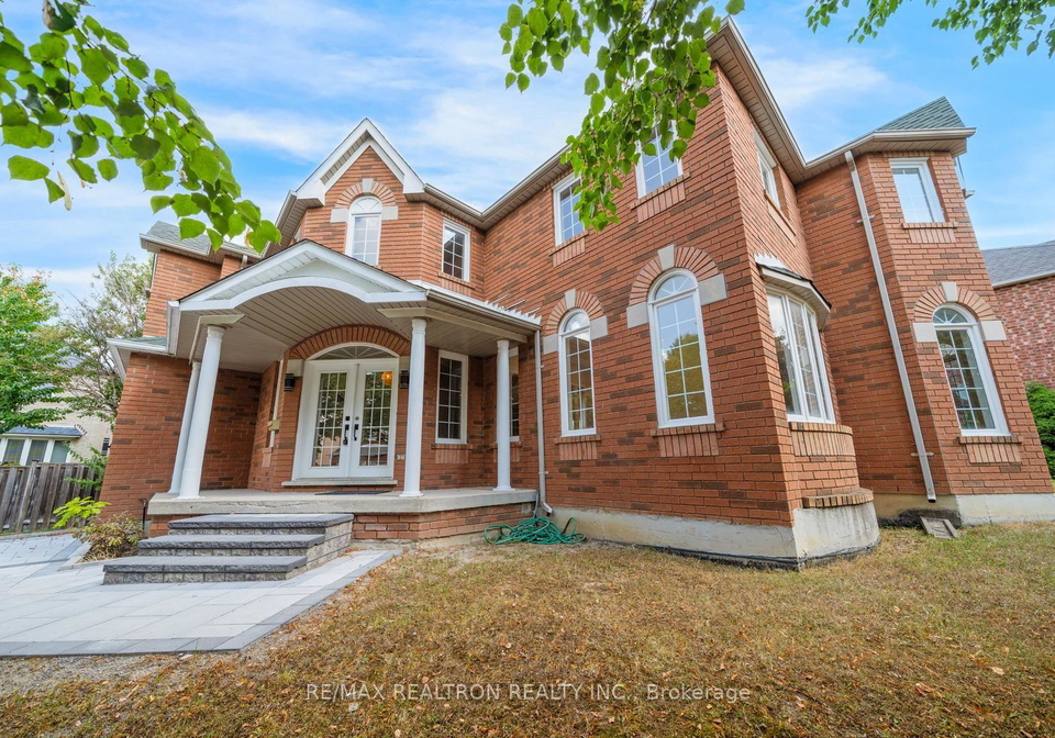 18-formosa-drive-richmond-hill-ontario-n13800942