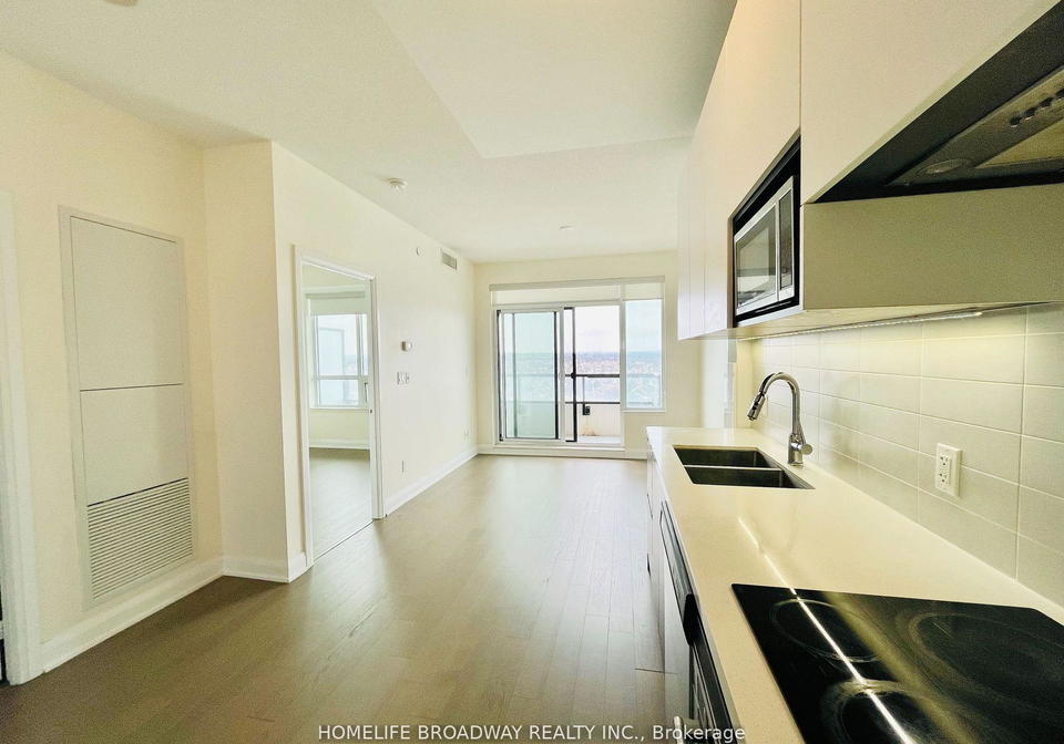 15-water-walk-drive-markham-ontario-n13801310