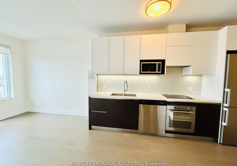 15-water-walk-drive-markham-ontario-n13801310