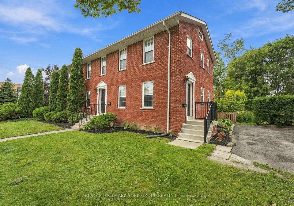52-centre-street-aurora-ontario-n13801838