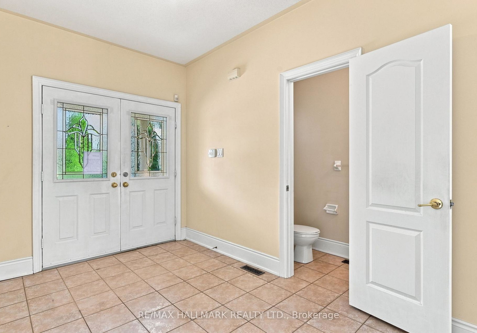 1-vitlor-drive-richmond-hill-ontario-n13801908
