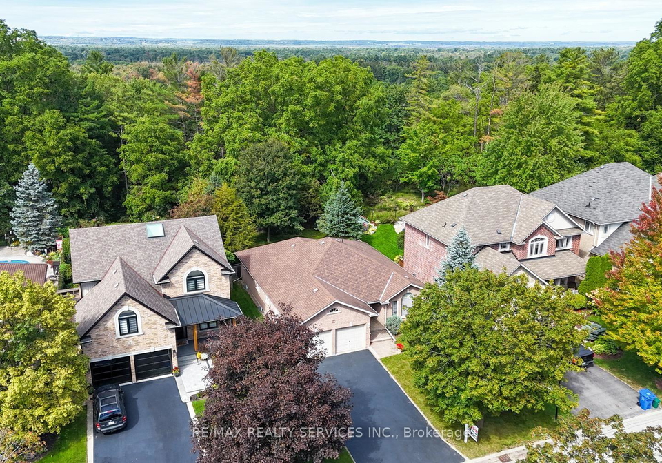 10-brent-road-east-gwillimbury-ontario-n13802490