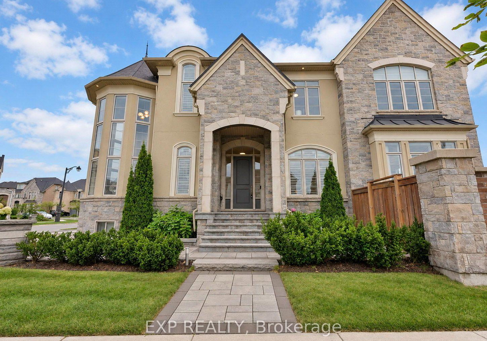 34-settlement-crescent-richmond-hill-ontario-n13803356