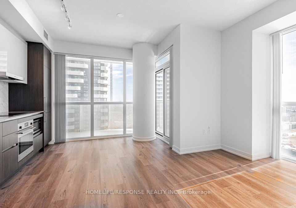 225-commerce-street-vaughan-ontario-n13803640