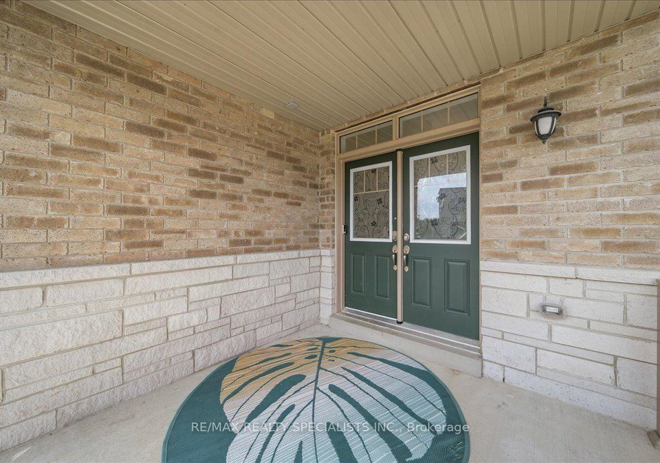 90-ferragine-crescent-bradford-west-gwillimbury-ontario-n13803850