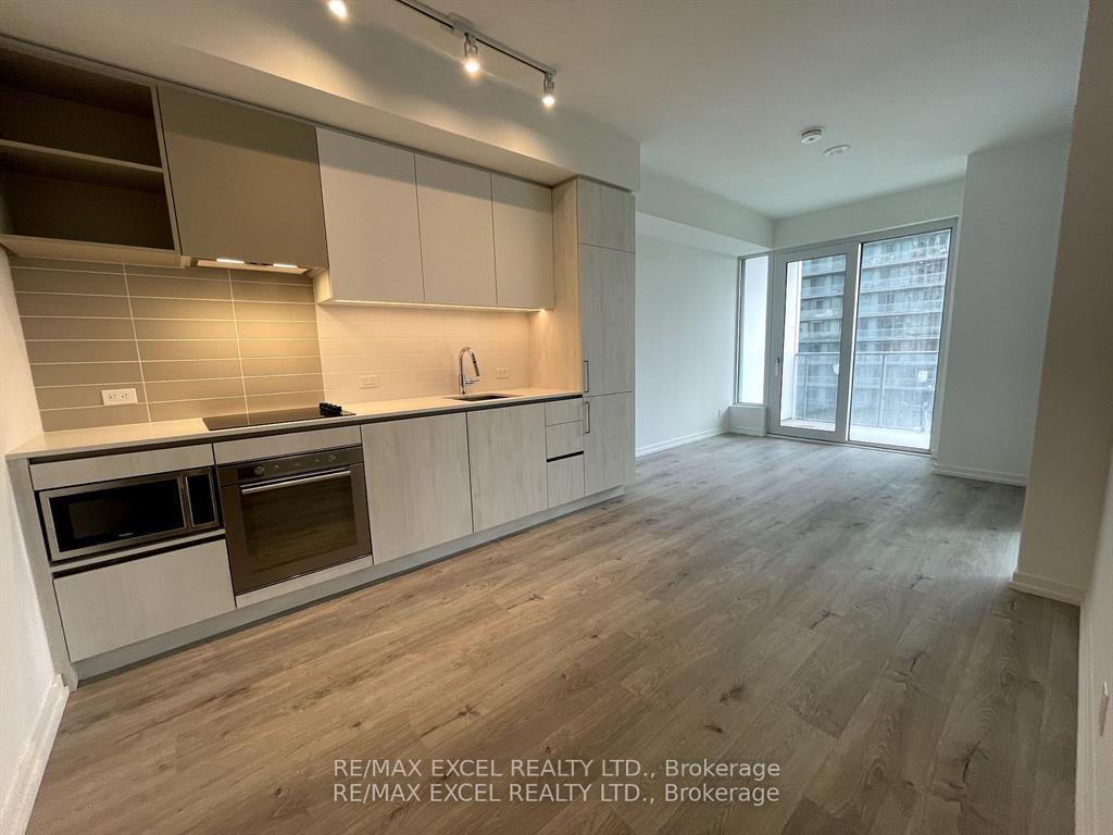 7890-jane-street-vaughan-ontario-n13804114
