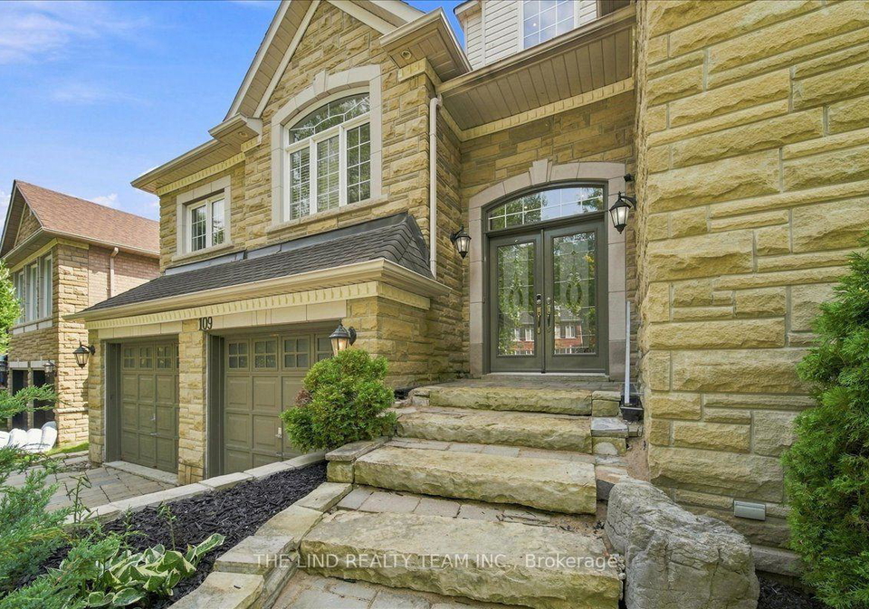 109-willis-drive-aurora-ontario-n13804644