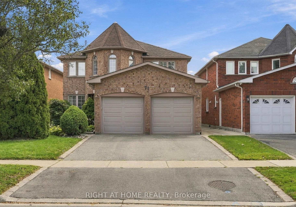 71-veneto-drive-vaughan-ontario-n13805080