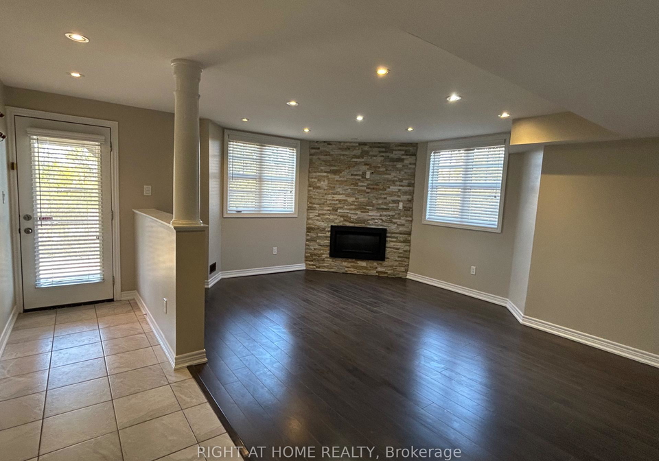 39-john-davis-gate-john-davis-gate-w-whitchurch-stouffville-ontario-n13805130