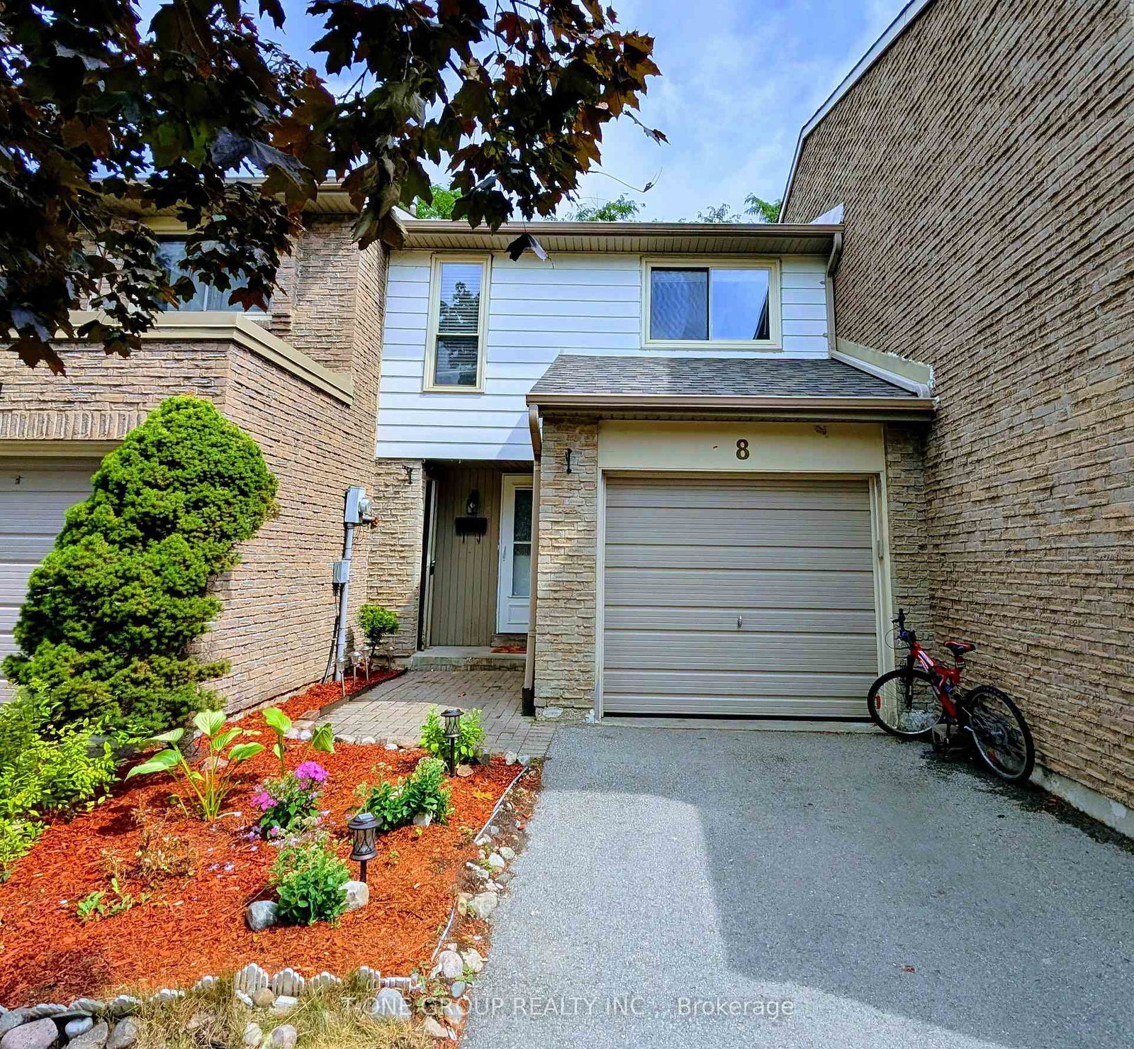 8-camelot-way-markham-ontario-n13805406