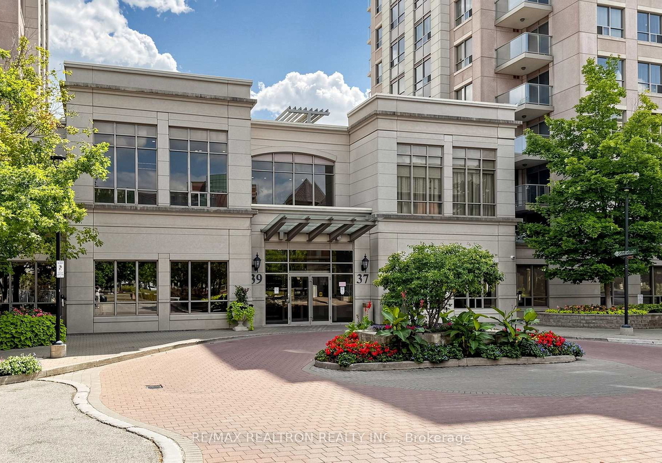 39-galleria-parkway-markham-ontario-n13805944