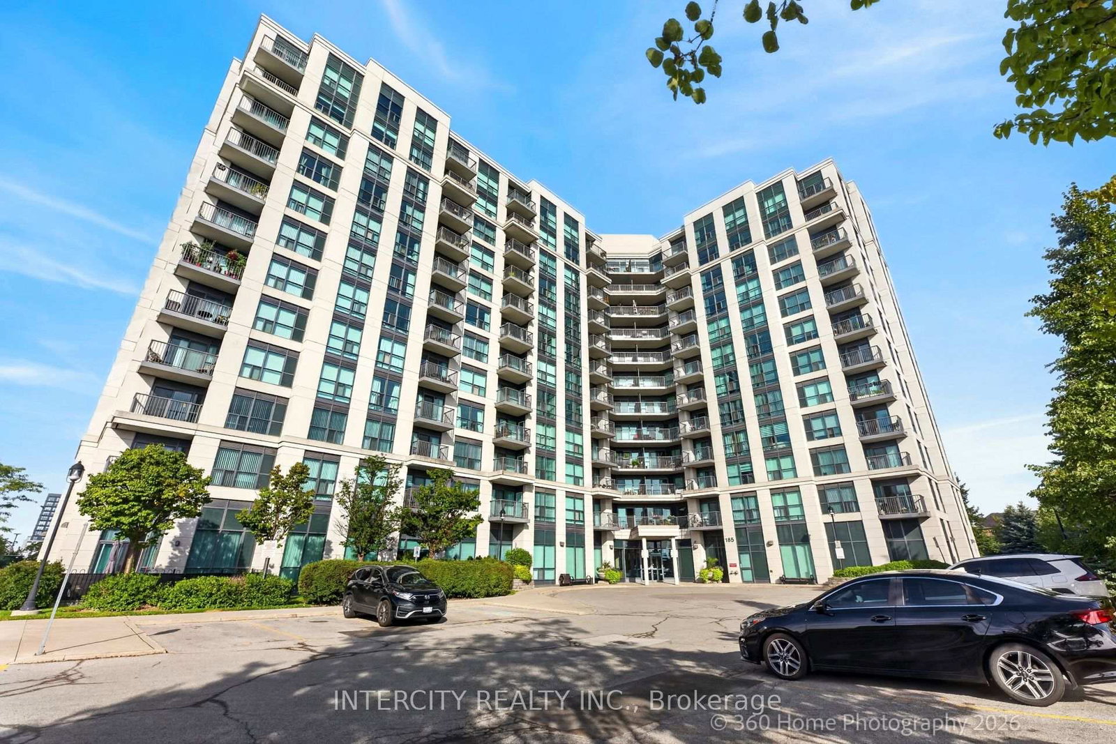 185-oneida-crescent-richmond-hill-ontario-n13806156