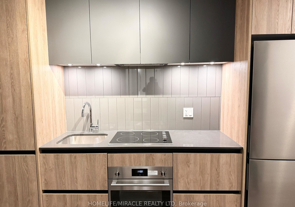 7950-bathurst-street-vaughan-ontario-n13806228