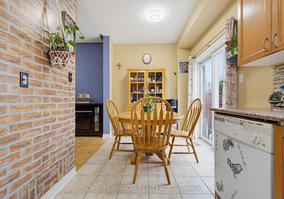 169-tom-taylor-crescent-newmarket-ontario-n13806492