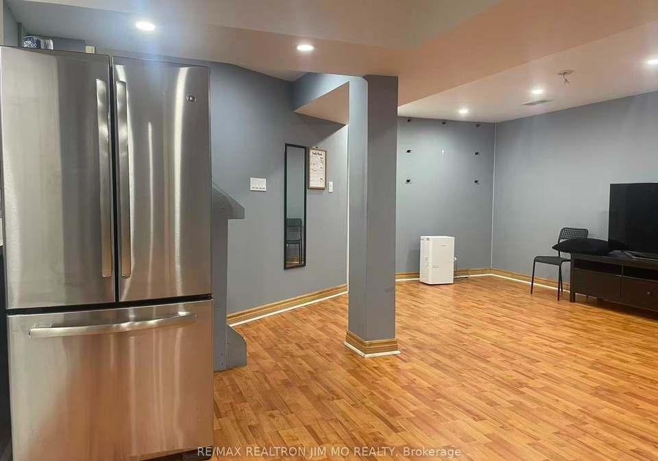 5-buttonwood-trail-aurora-ontario-n13806764