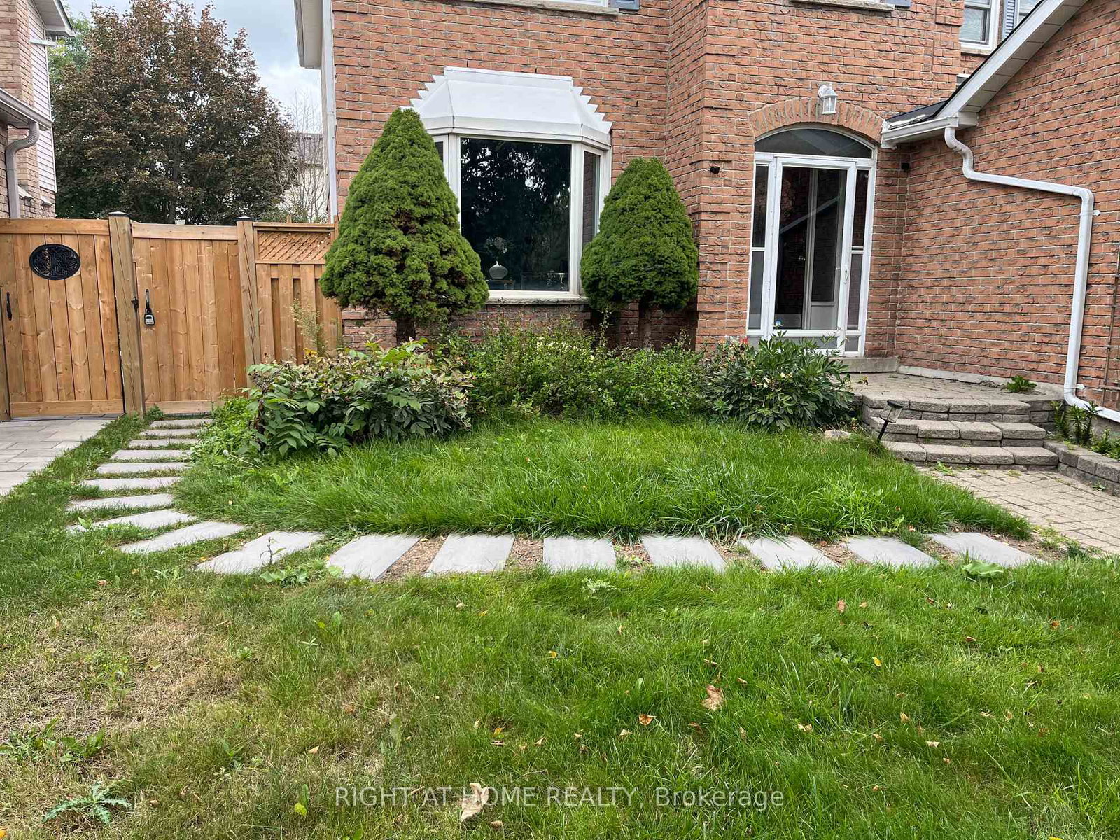 45-stiver-drive-newmarket-ontario-n13807508